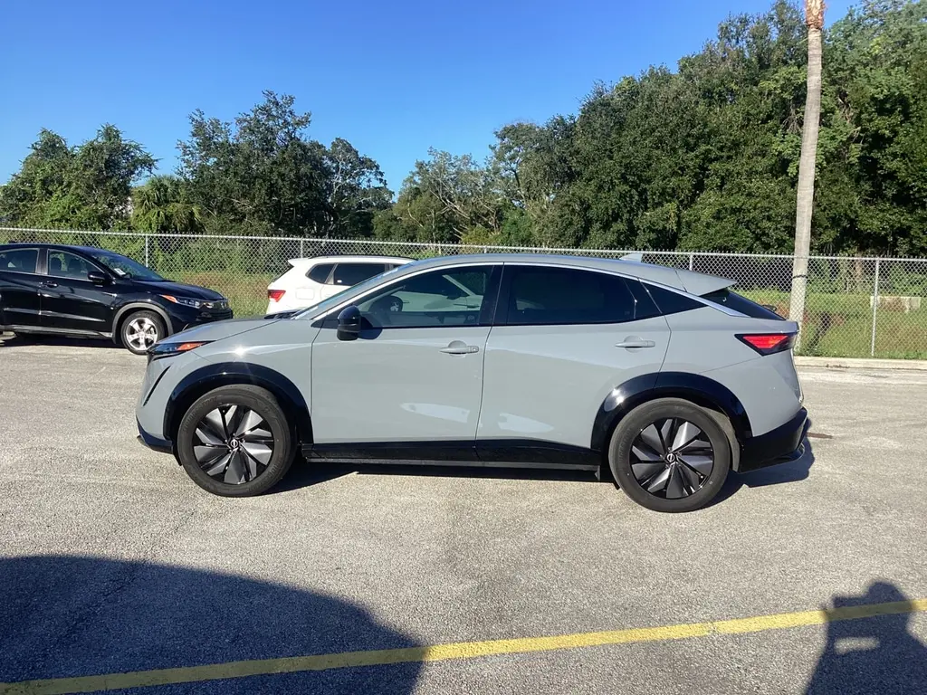 2024 NISSAN ARIYA ENGAGE photo 8