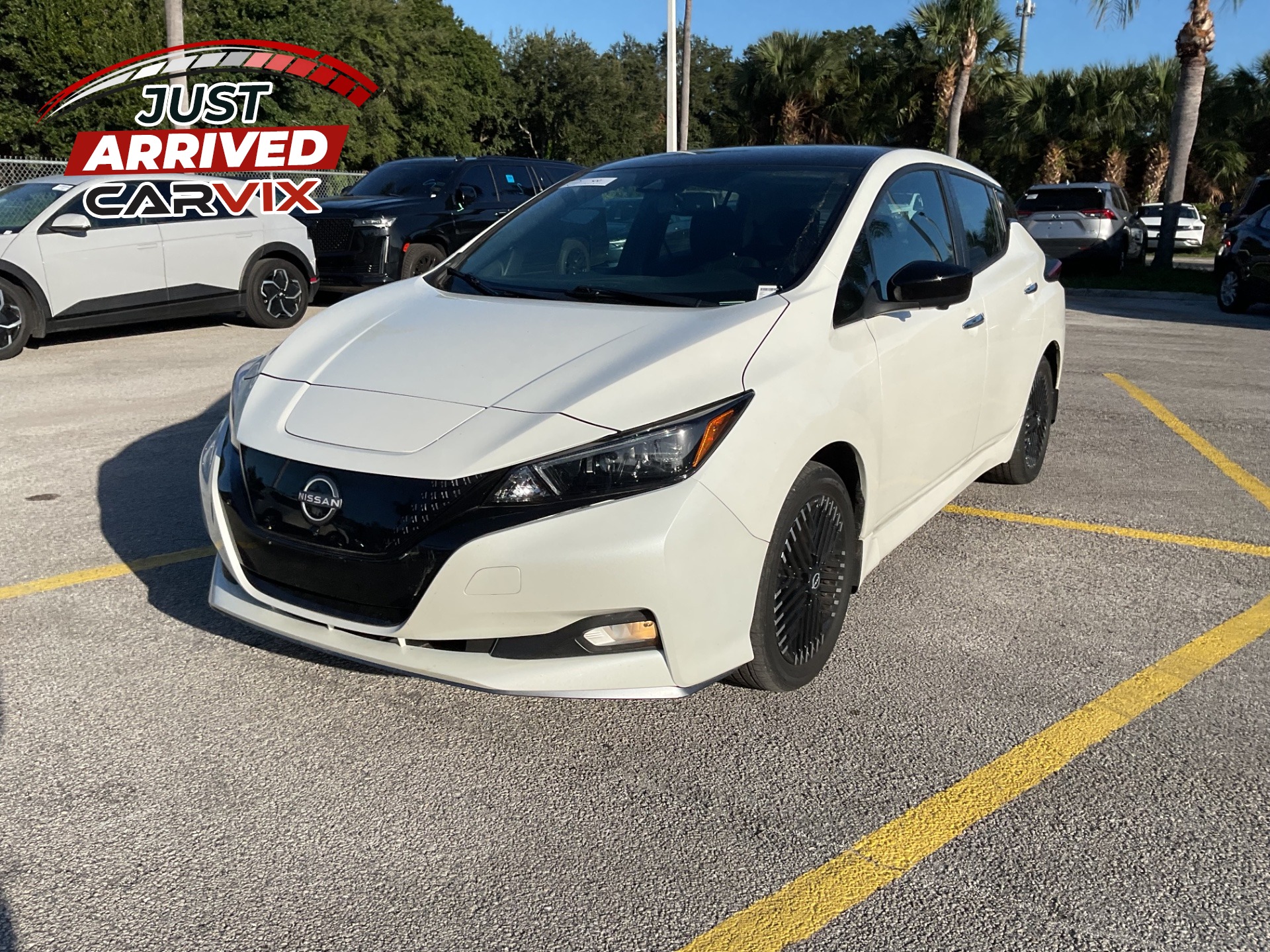 2023 NISSAN LEAF SV PLUS photo 1