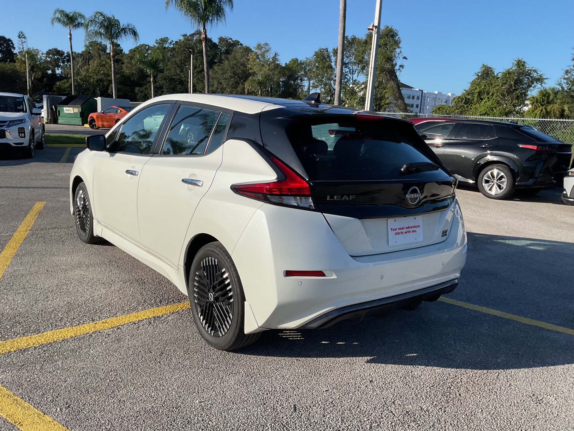2023 NISSAN LEAF SV PLUS photo 3