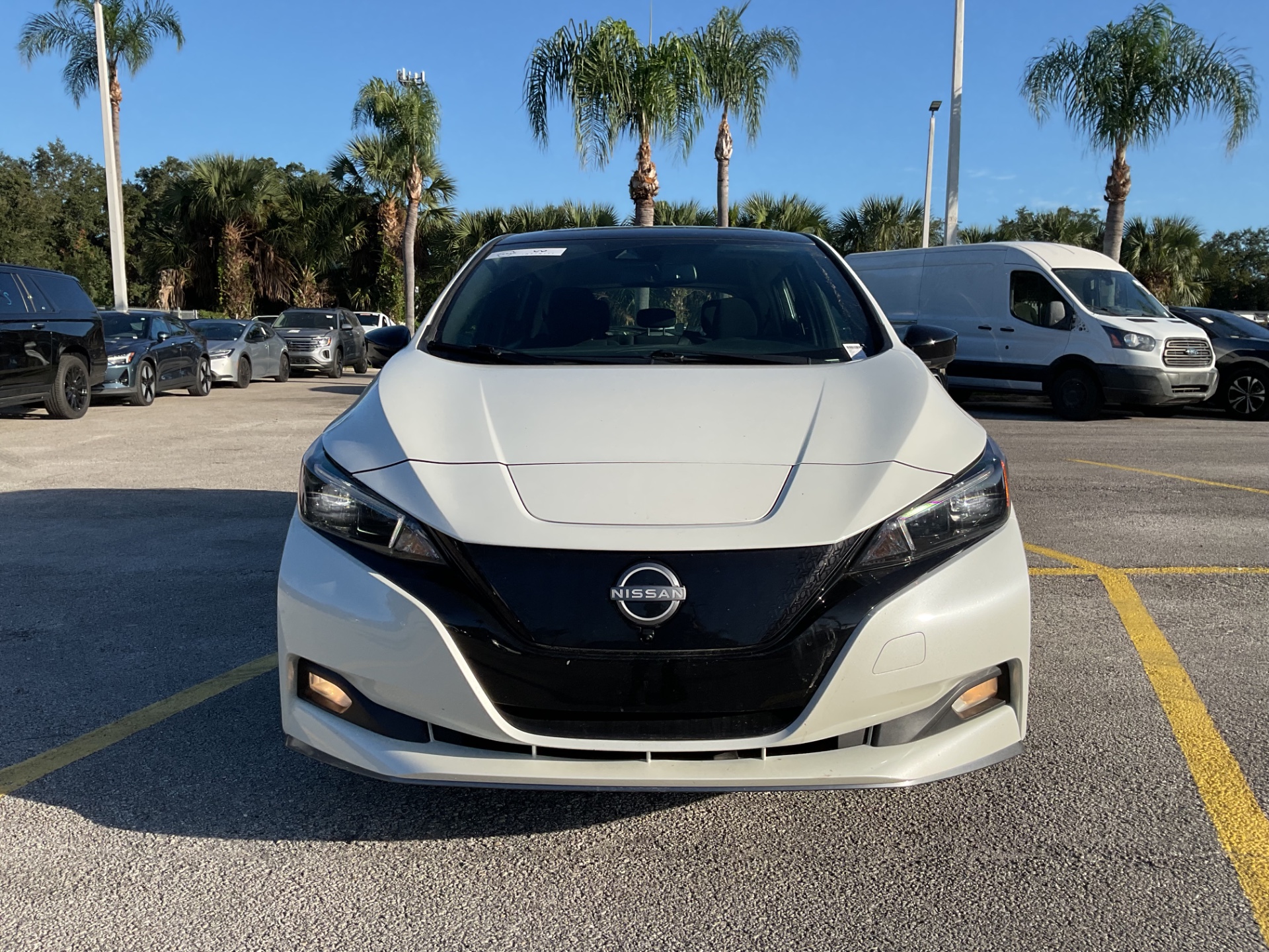 2023 NISSAN LEAF SV PLUS photo 4