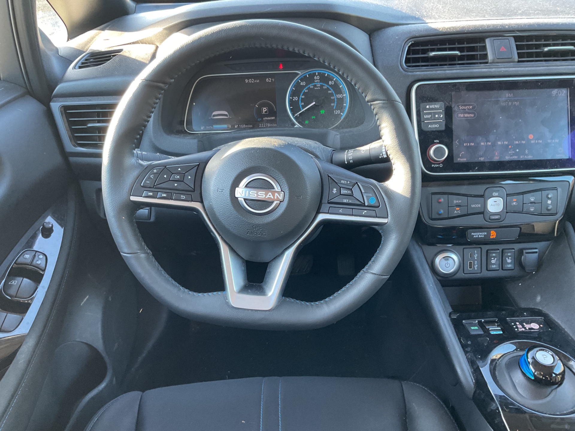 2023 NISSAN LEAF SV PLUS photo 19
