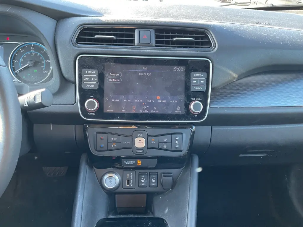 2023 NISSAN LEAF SV PLUS photo 20