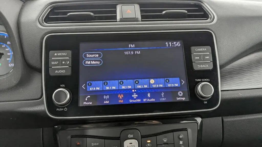 2023 NISSAN LEAF SV PLUS photo 33
