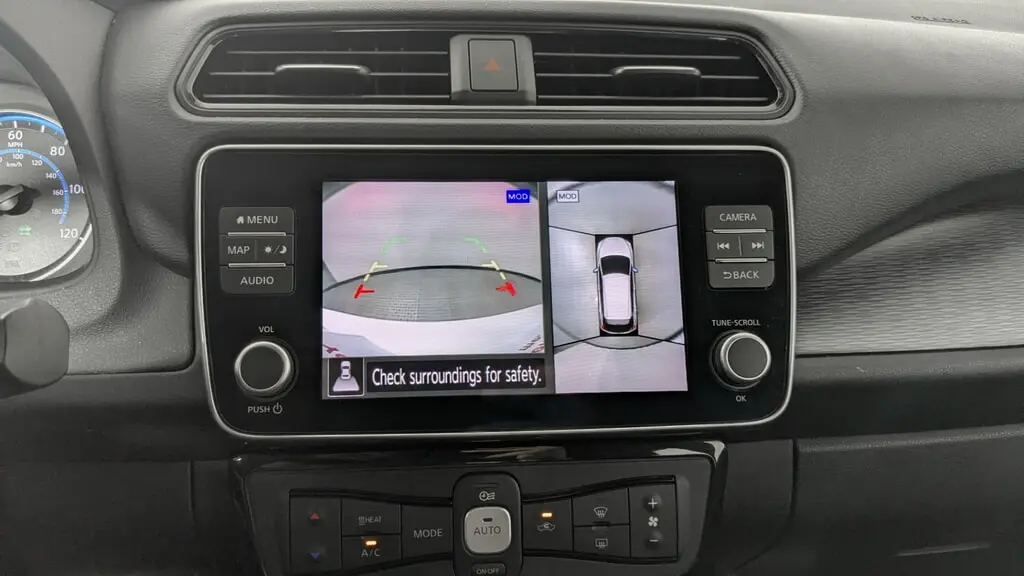 2023 NISSAN LEAF SV PLUS photo 35