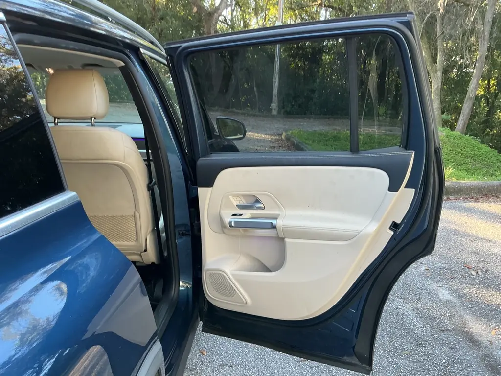 2022 MERCEDES-BENZ GLB GLB 250 photo 15