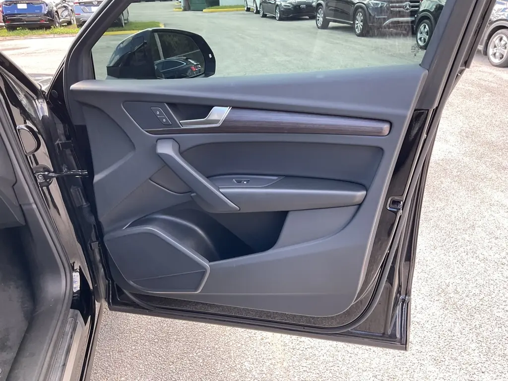 2023 AUDI Q5 PREMIUM photo 19