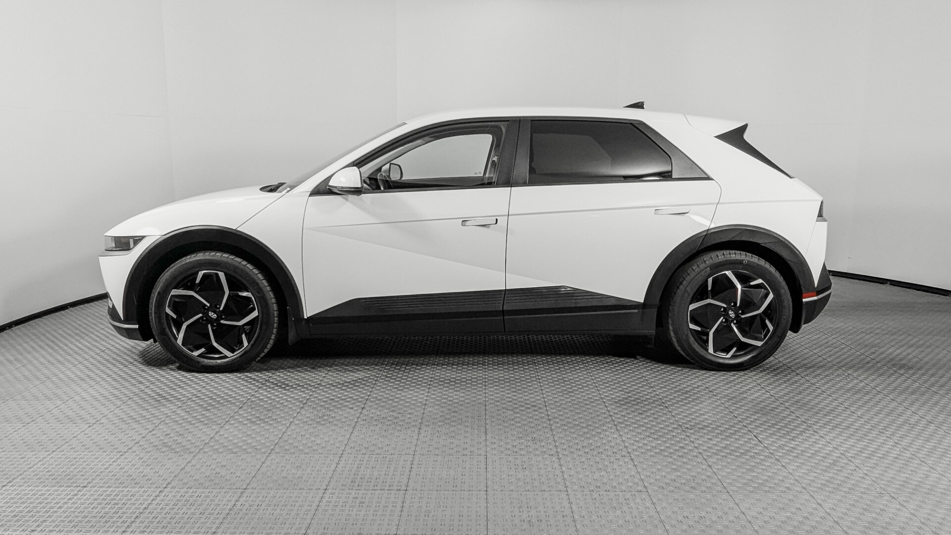 Florida Fine Cars - Used vehicle - SUV HYUNDAI IONIQ 5 2023
