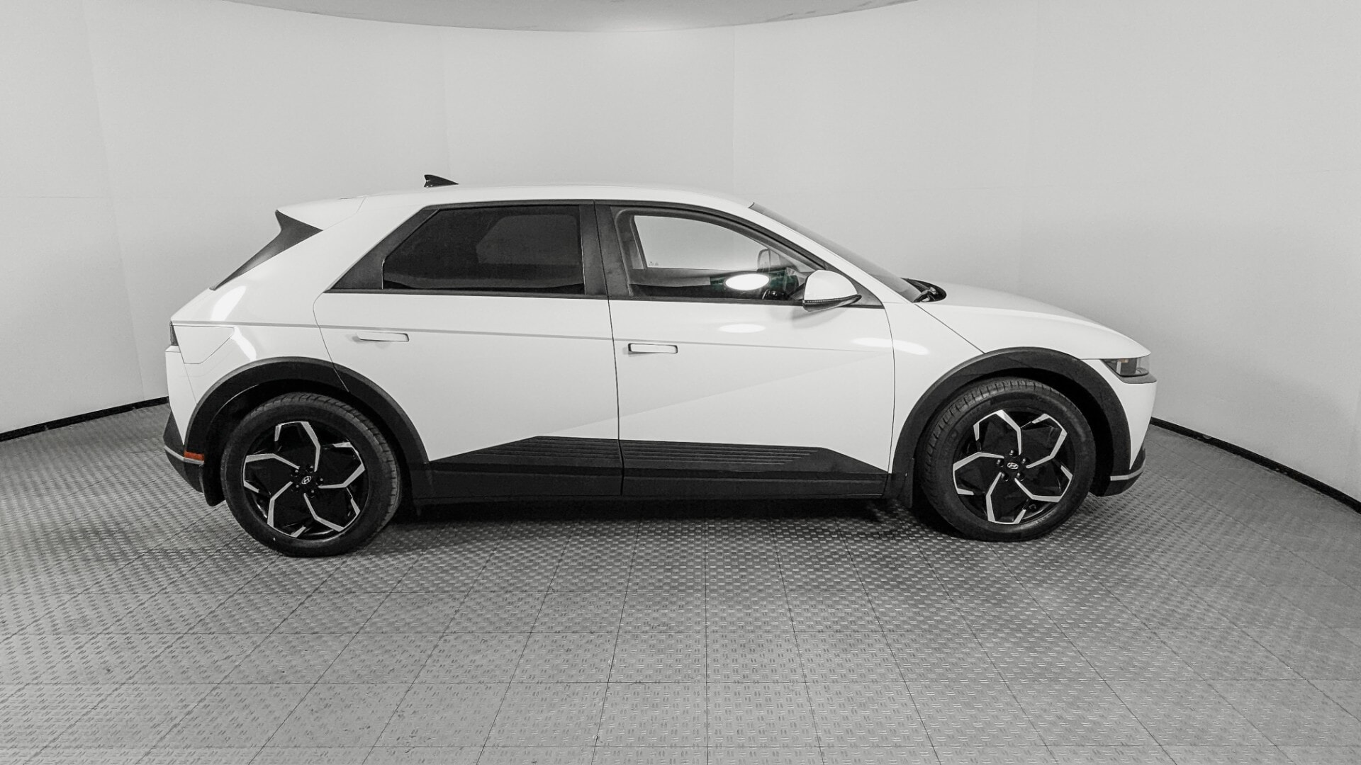 Florida Fine Cars - Used vehicle - SUV HYUNDAI IONIQ 5 2023