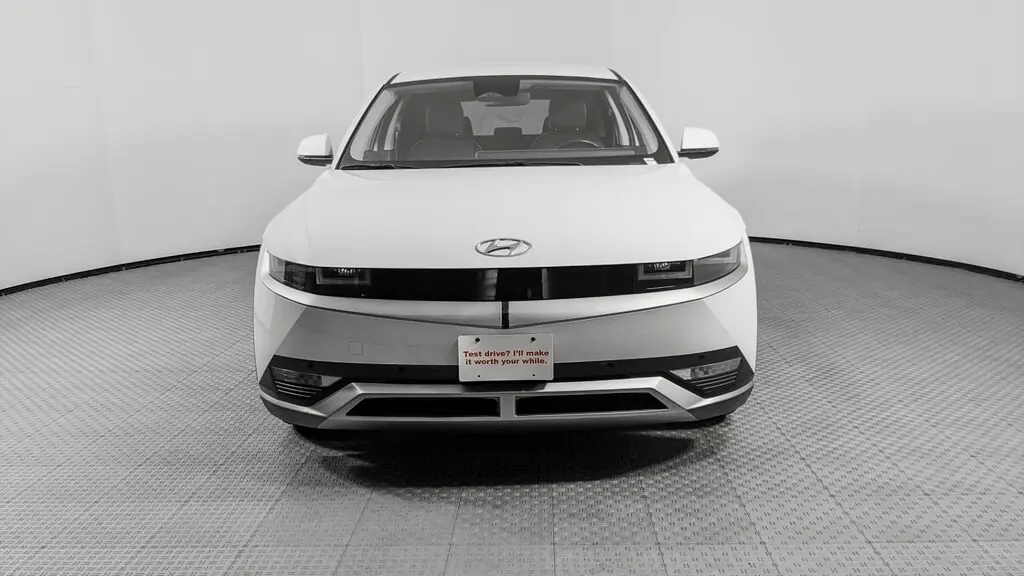2023 HYUNDAI IONIQ 5 SEL photo 11