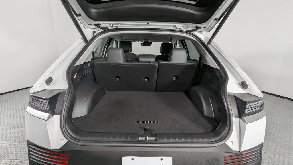 2023 HYUNDAI IONIQ 5 SEL photo 17