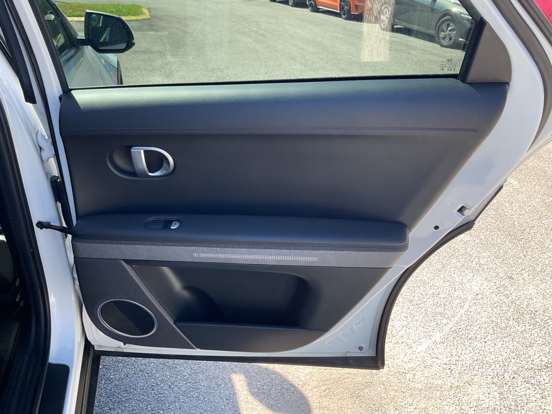 2023 HYUNDAI IONIQ 5 SEL photo 15