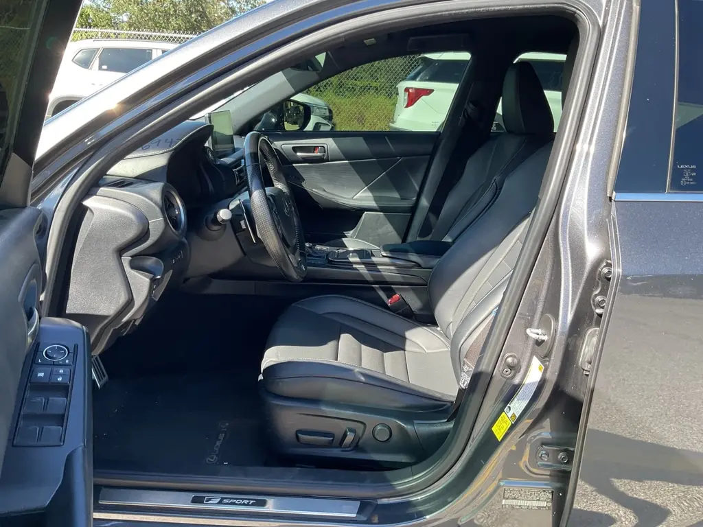 2021 LEXUS IS IS 350 F SPORT photo 16