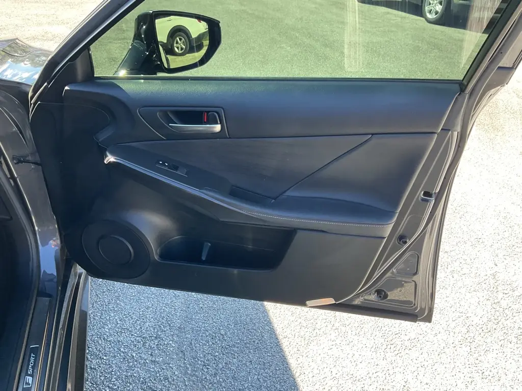 2021 LEXUS IS IS 350 F SPORT photo 19