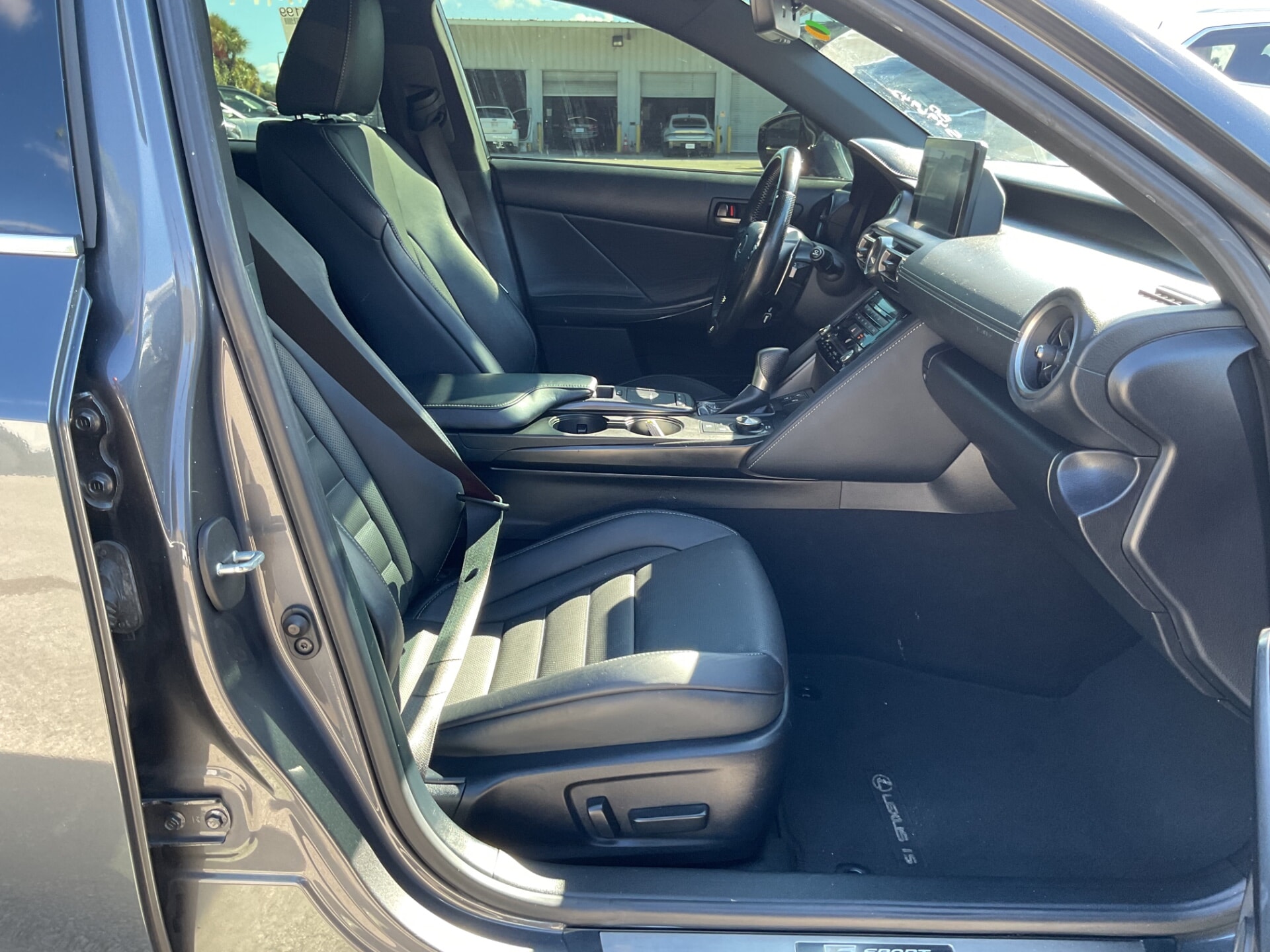 2021 LEXUS IS IS 350 F SPORT photo 20