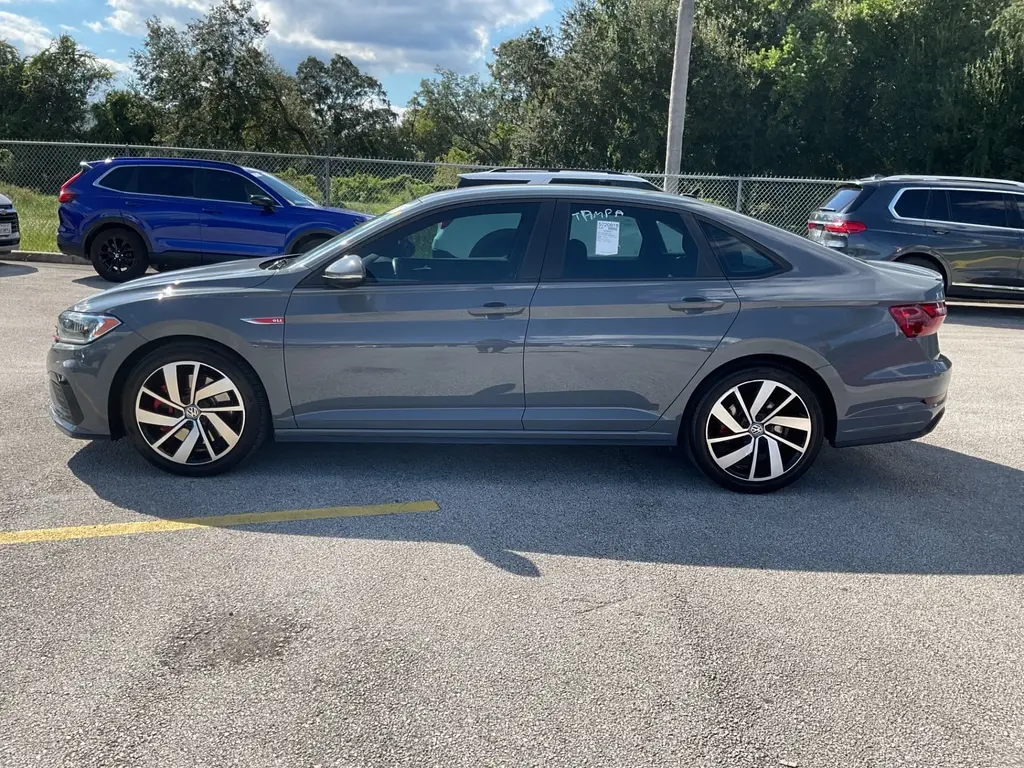 2020 VOLKSWAGEN JETTA GLI S photo 2