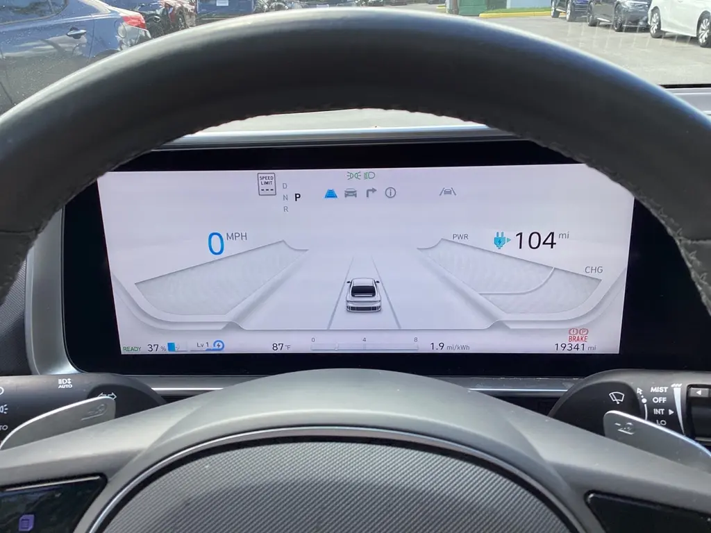 2023 HYUNDAI IONIQ 6 SEL photo 23