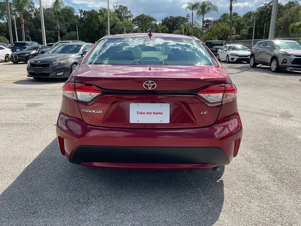 2022 TOYOTA COROLLA LE photo 4