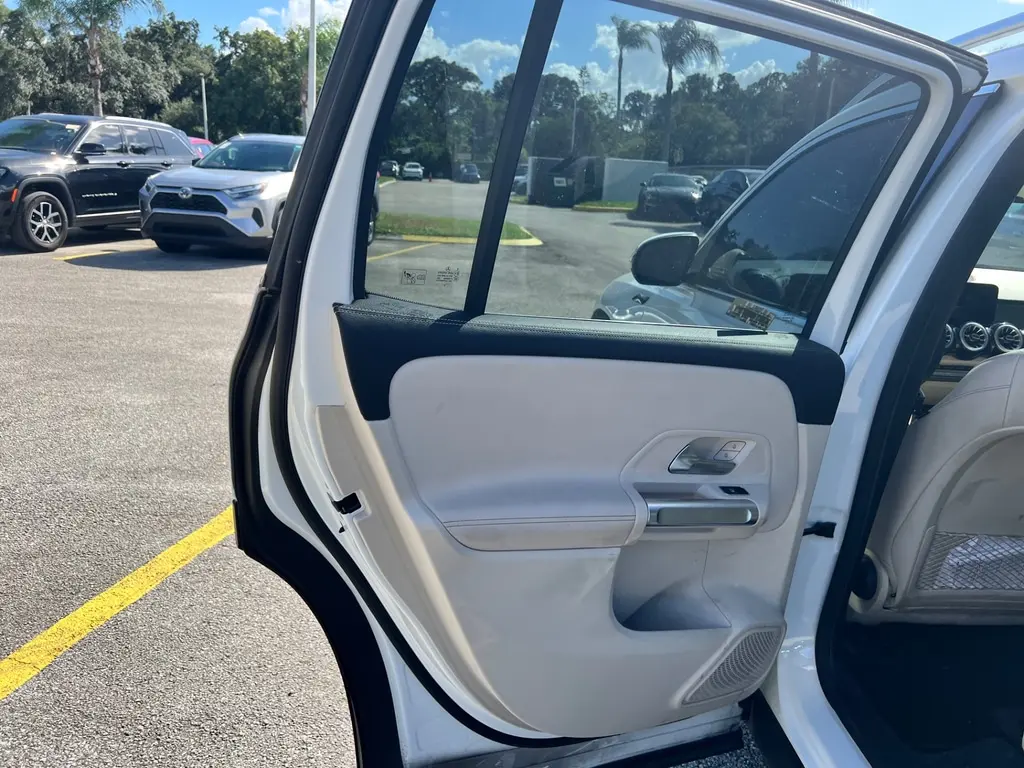 2022 MERCEDES-BENZ EQB EQB 350 photo 10