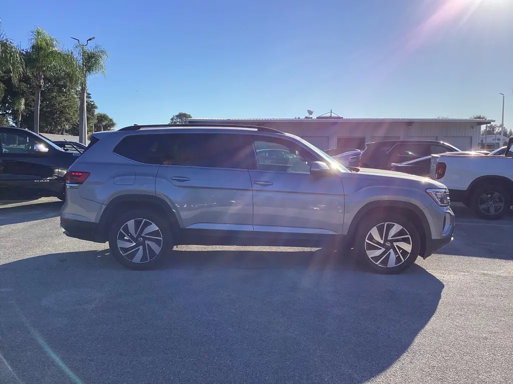 2024 VOLKSWAGEN ATLAS 2.0T SE W/TECHNOLOGY photo 7