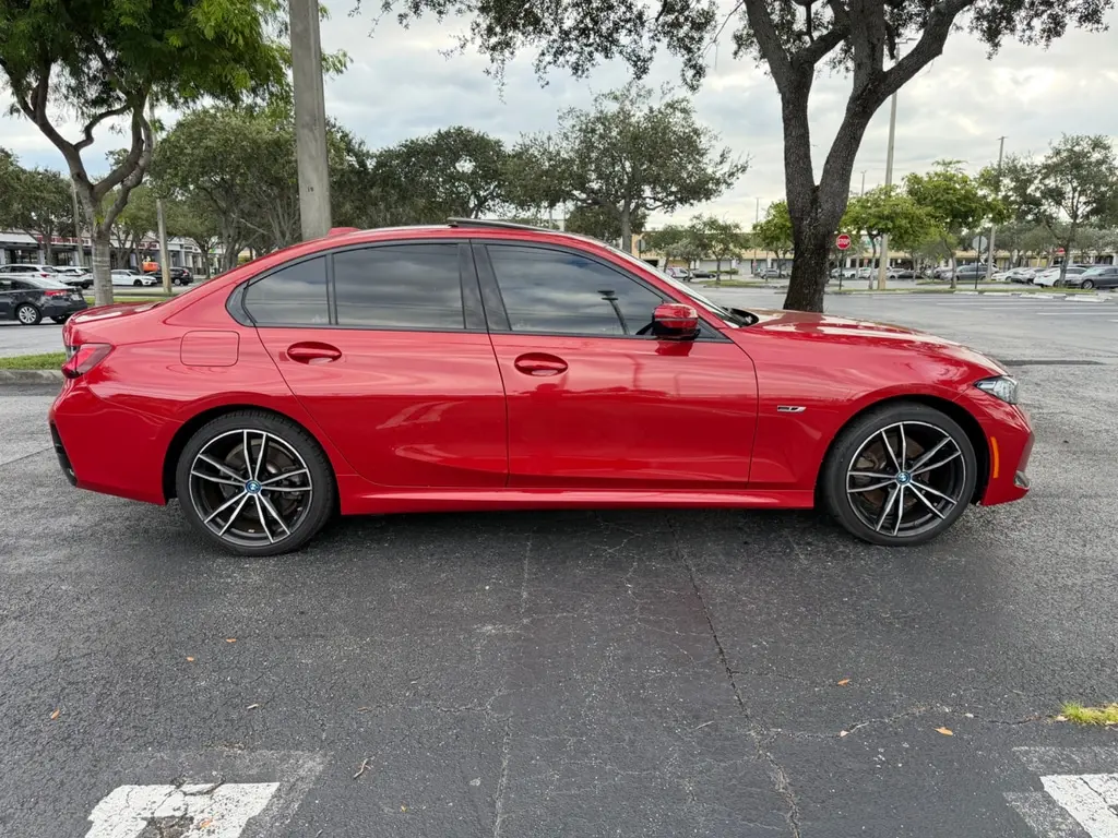 2023 BMW 3 SERIES 330E XDRIVE photo 7