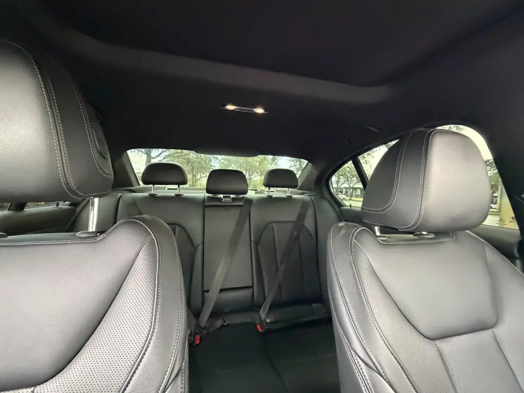 2023 BMW 3 SERIES 330E XDRIVE photo 23