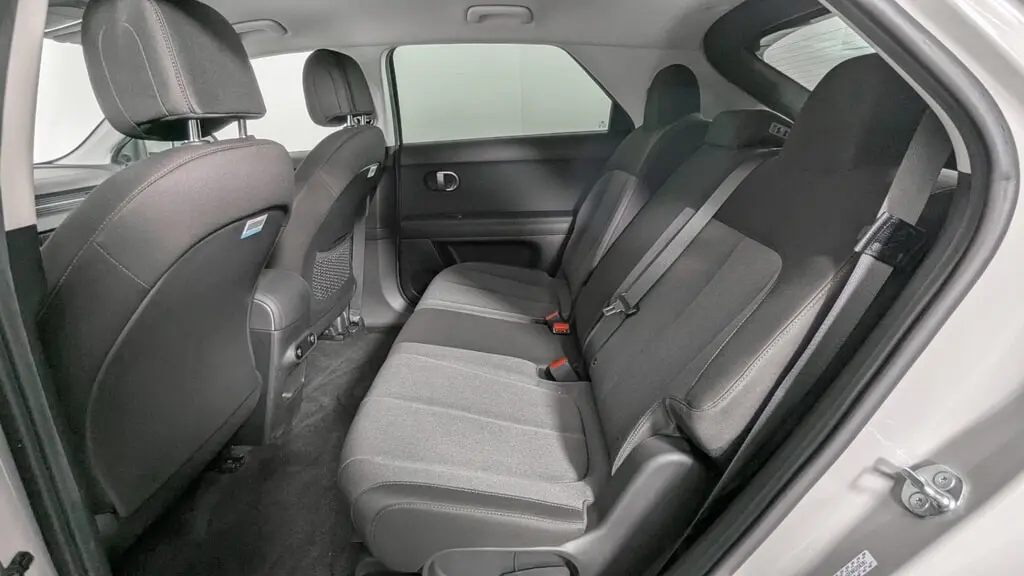 2024 HYUNDAI IONIQ 5 SEL photo 16