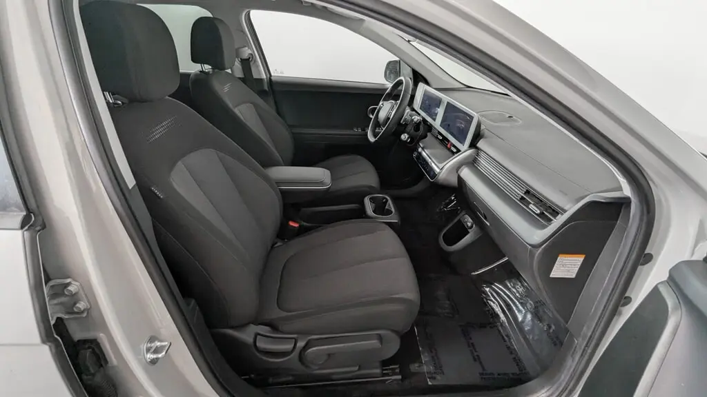 2024 HYUNDAI IONIQ 5 SEL photo 23
