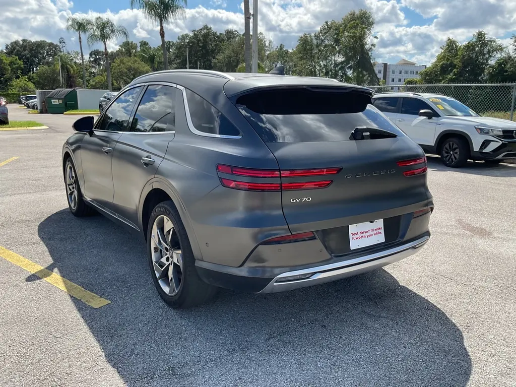 2023 GENESIS ELECTRIFIED GV70 ADVANCED photo 5