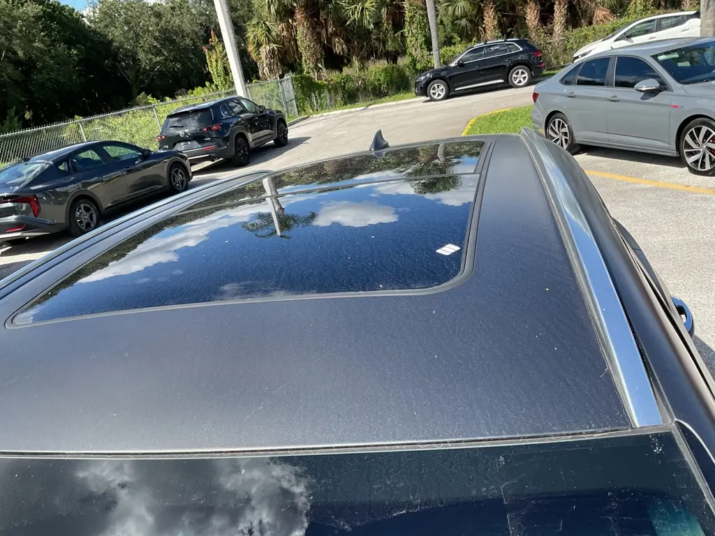 2023 GENESIS ELECTRIFIED GV70 ADVANCED photo 7
