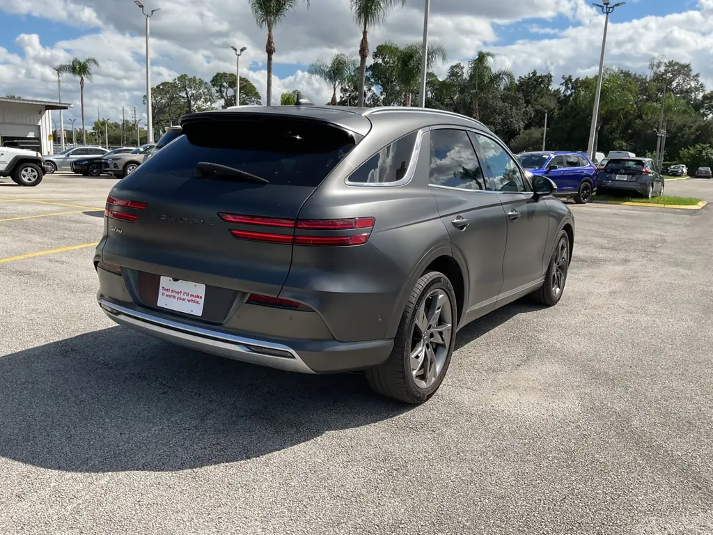 2023 GENESIS ELECTRIFIED GV70 ADVANCED photo 11