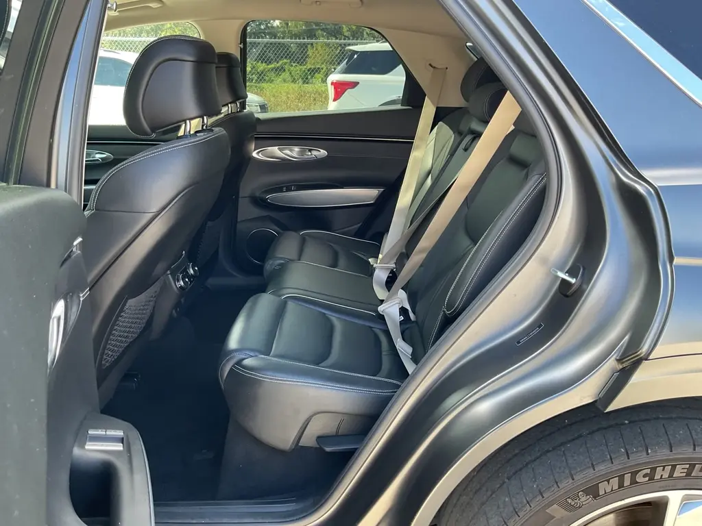 2023 GENESIS ELECTRIFIED GV70 ADVANCED photo 14