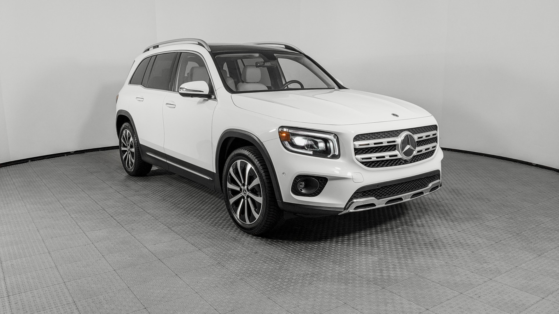 2023 MERCEDES-BENZ GLB GLB 250 photo 10