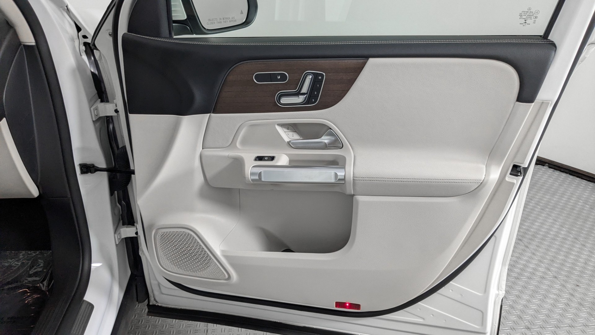 2023 MERCEDES-BENZ GLB GLB 250 photo 22