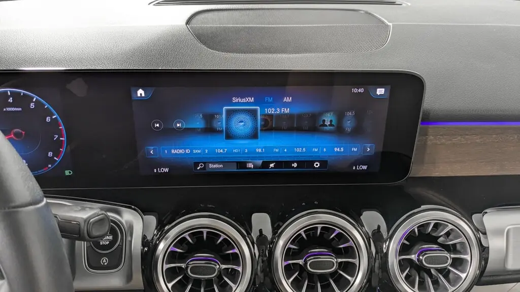 2023 MERCEDES-BENZ GLB GLB 250 photo 30