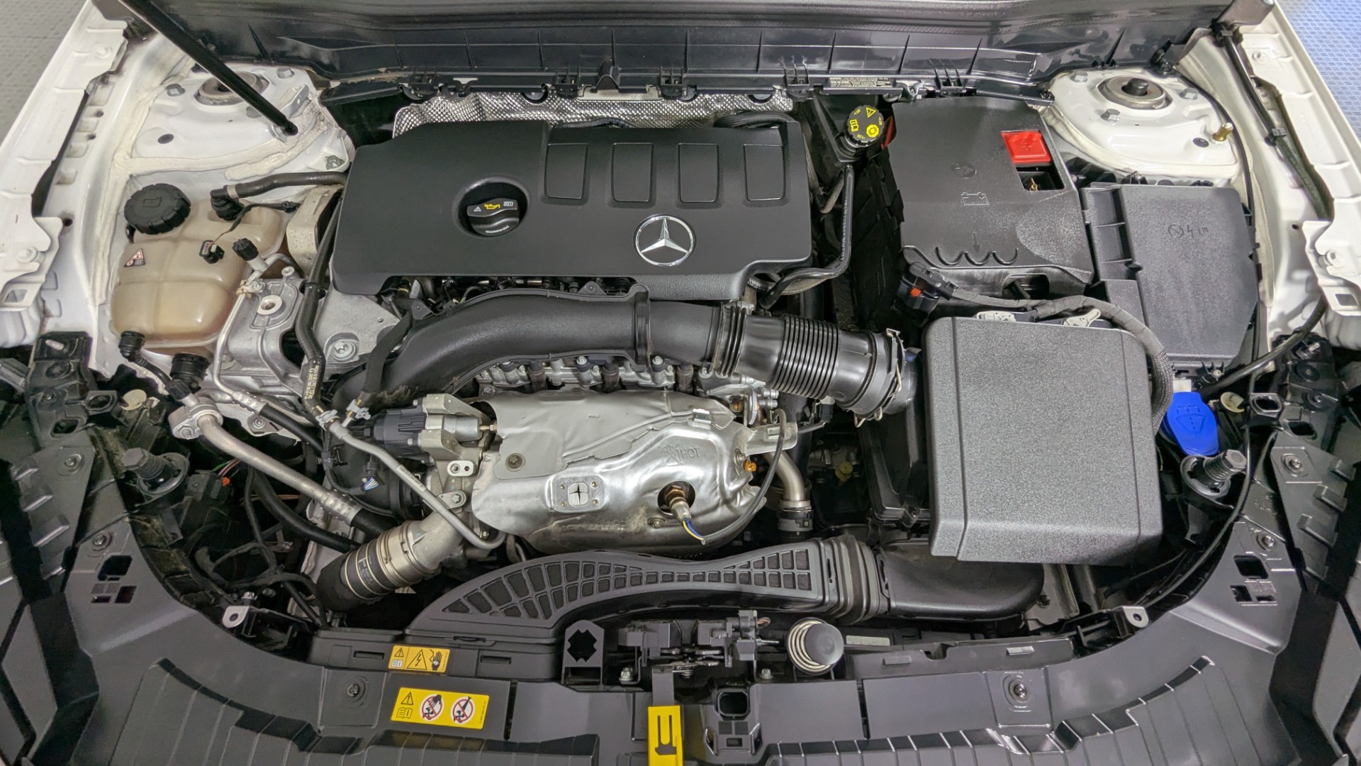 2023 MERCEDES-BENZ GLB GLB 250 photo 31
