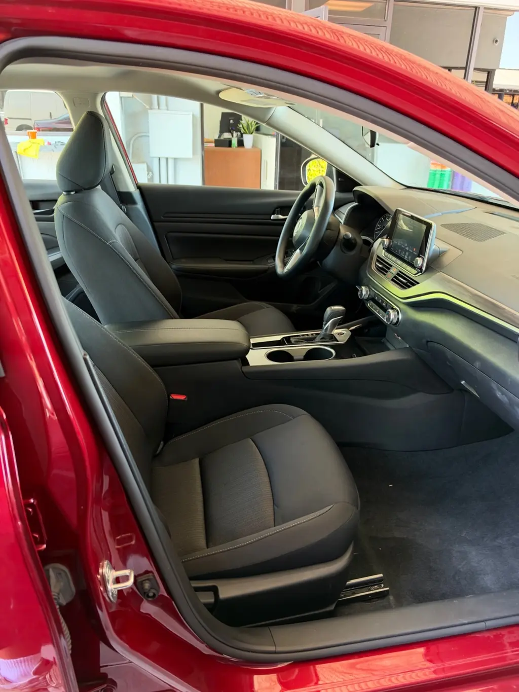 2024 NISSAN ALTIMA 2.5 SV photo 12