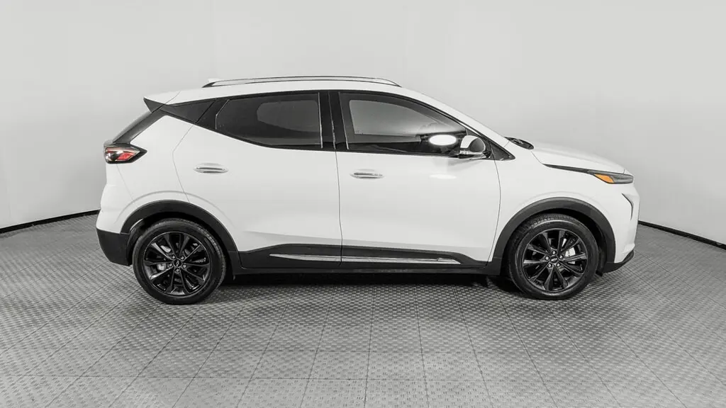 2022 CHEVROLET BOLT EUV PREMIER photo 8