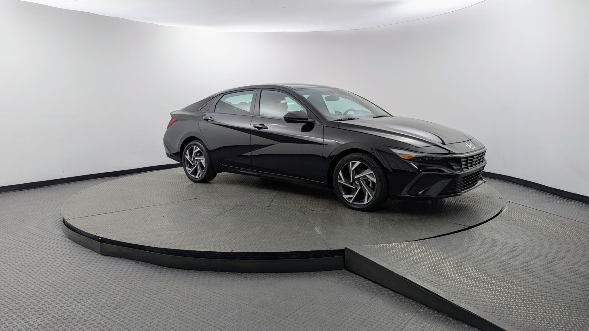Florida Fine Cars - Used vehicle - SEDAN HYUNDAI ELANTRA 2025