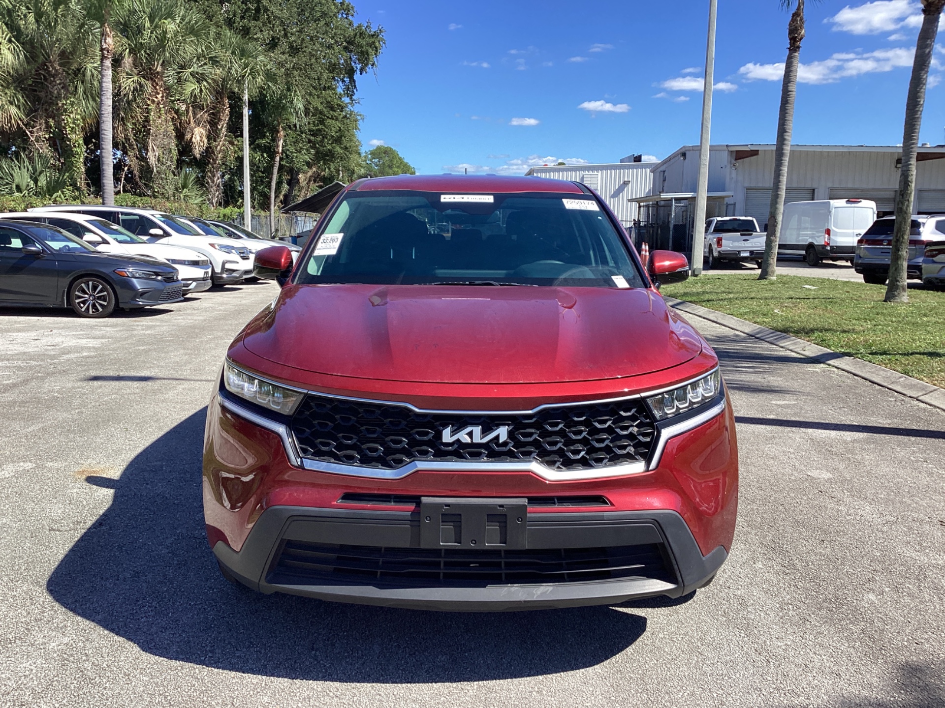 2023 KIA SORENTO LX photo 2