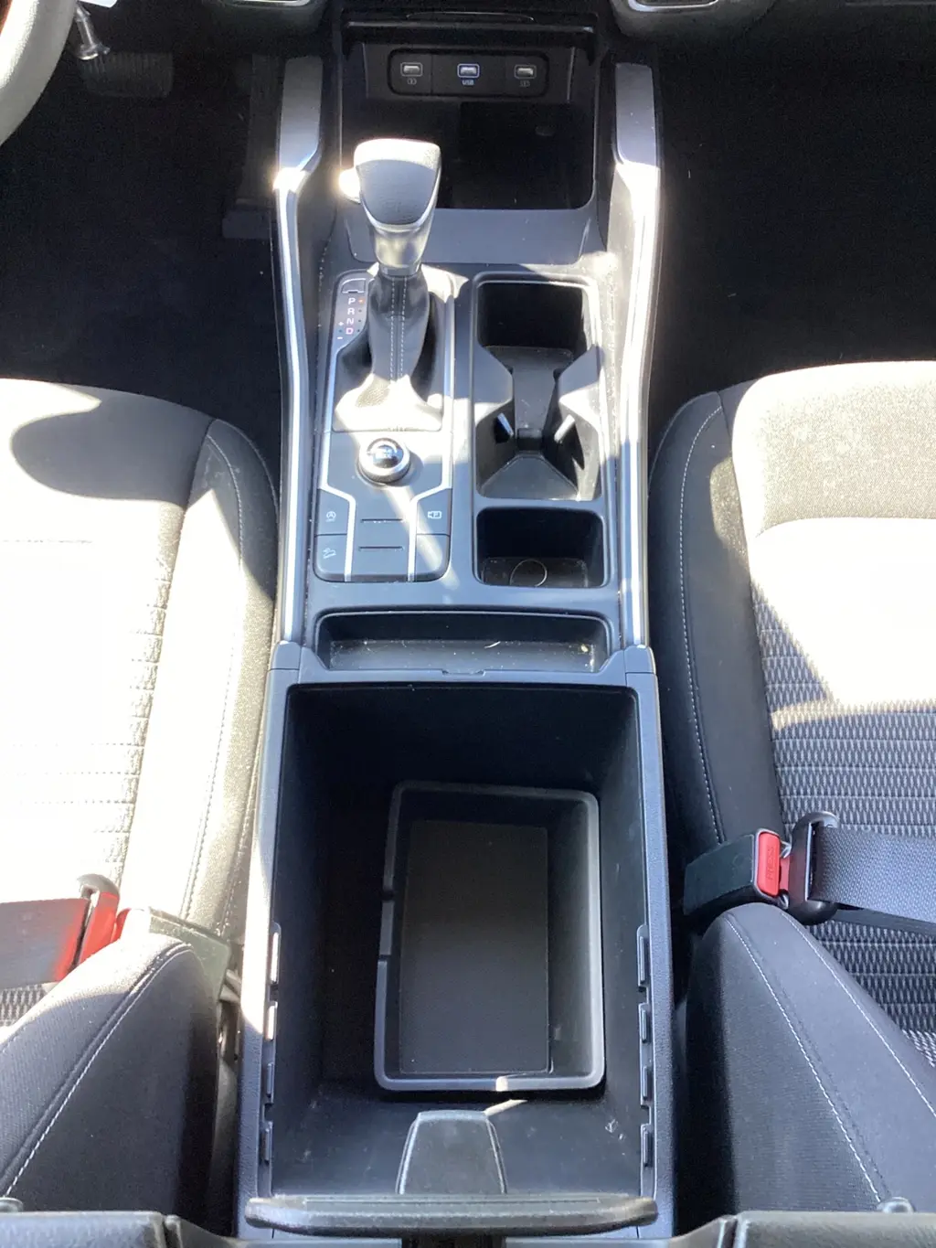 2023 KIA SORENTO LX photo 23