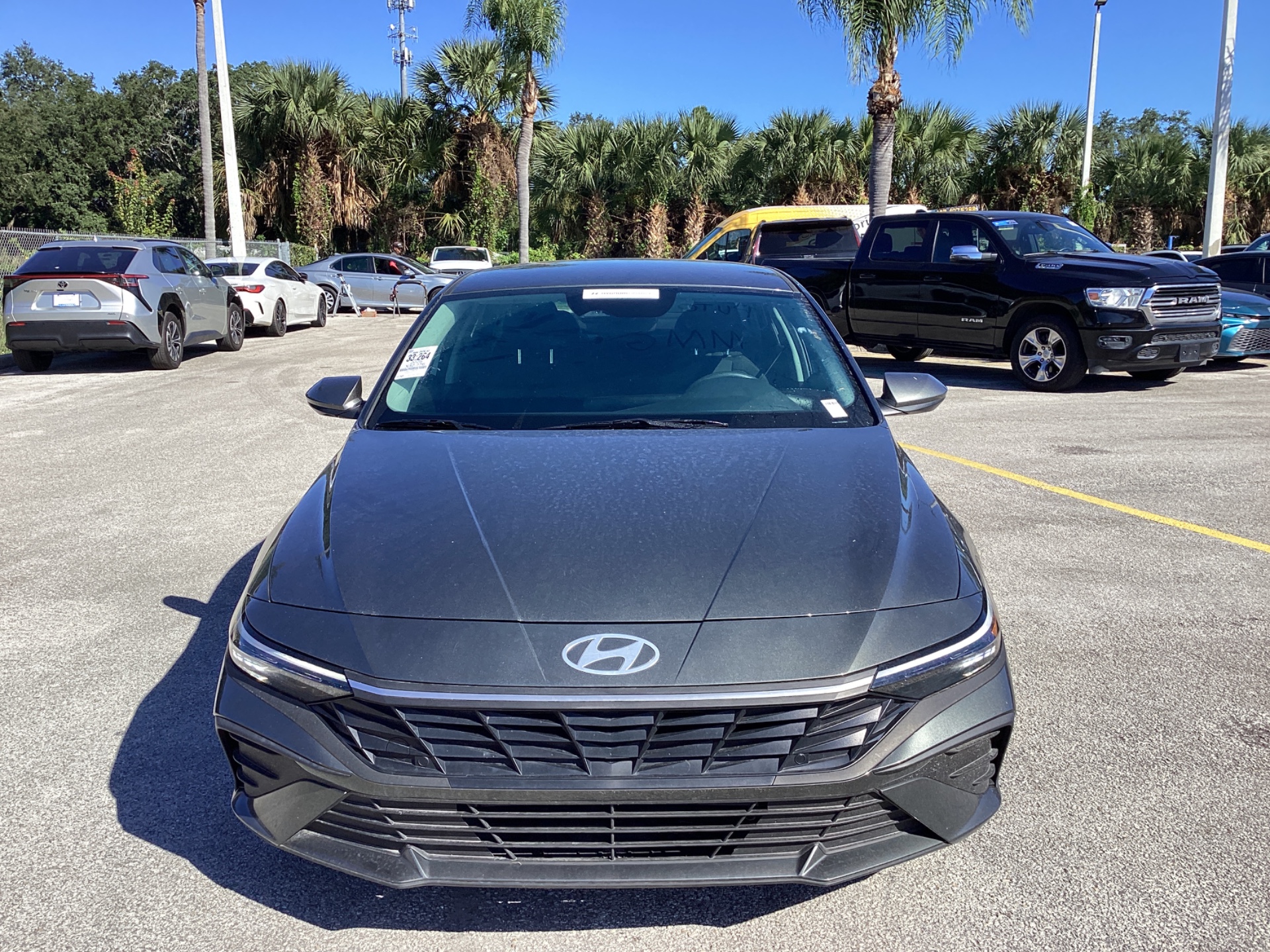 2025 HYUNDAI ELANTRA SE photo 2