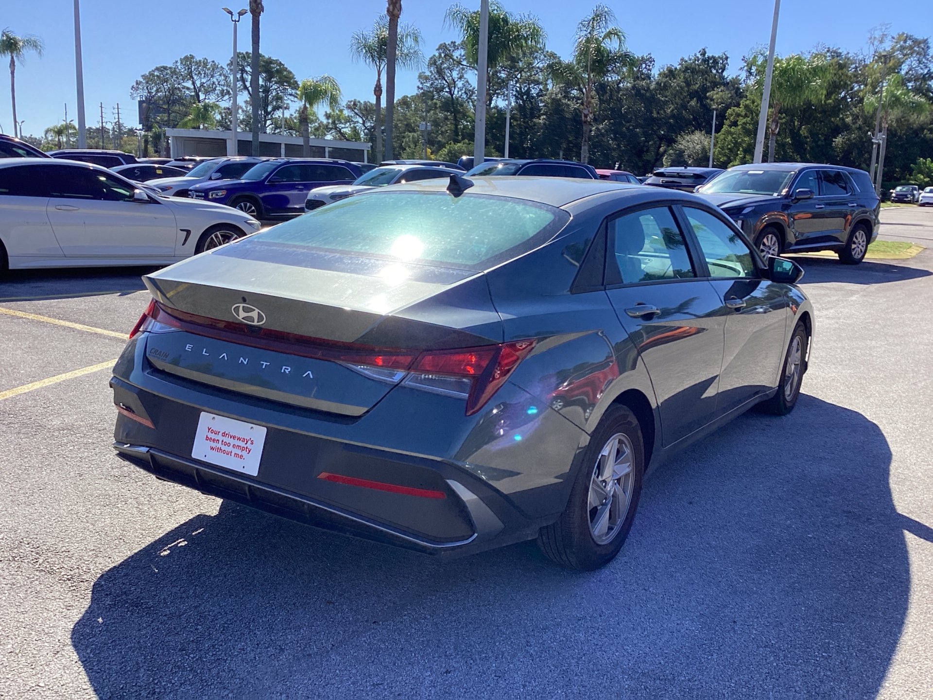 2025 HYUNDAI ELANTRA SE photo 5