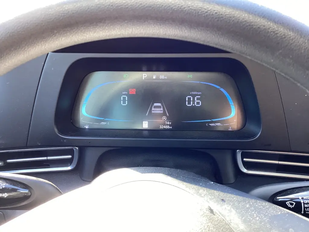 2025 HYUNDAI ELANTRA SE photo 22