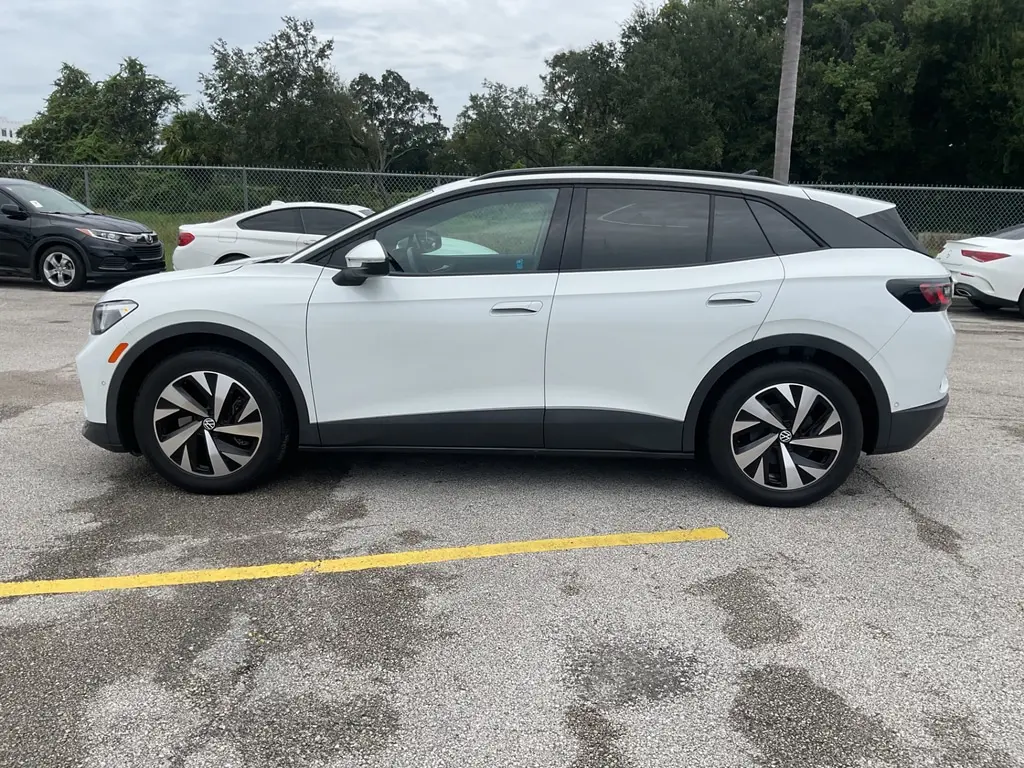 2024 VOLKSWAGEN ID.4 STANDARD photo 5