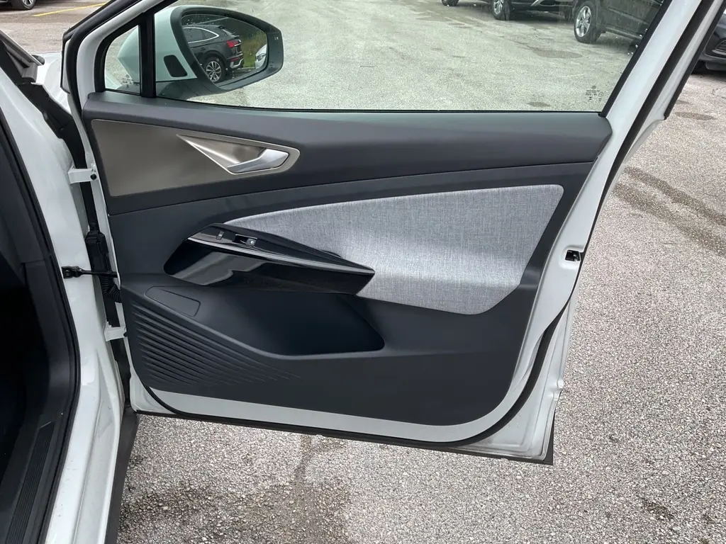 2024 VOLKSWAGEN ID.4 STANDARD photo 19