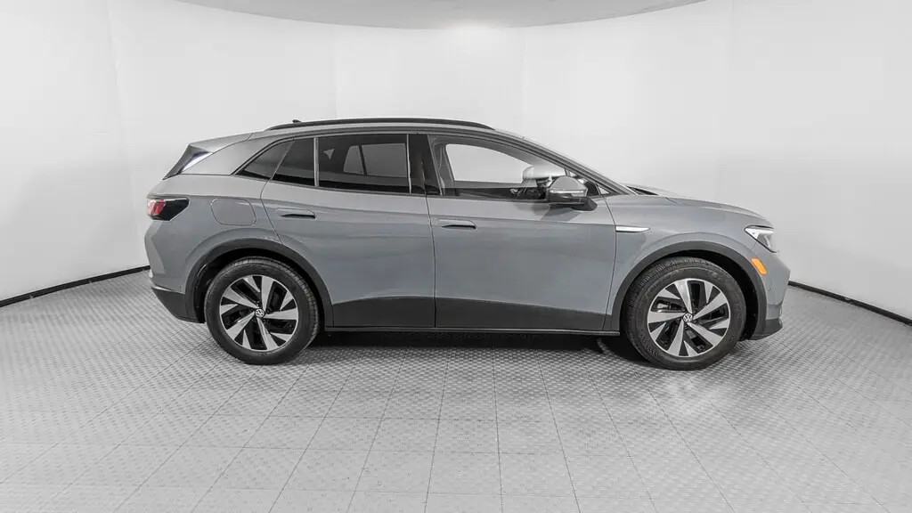 2023 VOLKSWAGEN ID.4 PRO photo 6