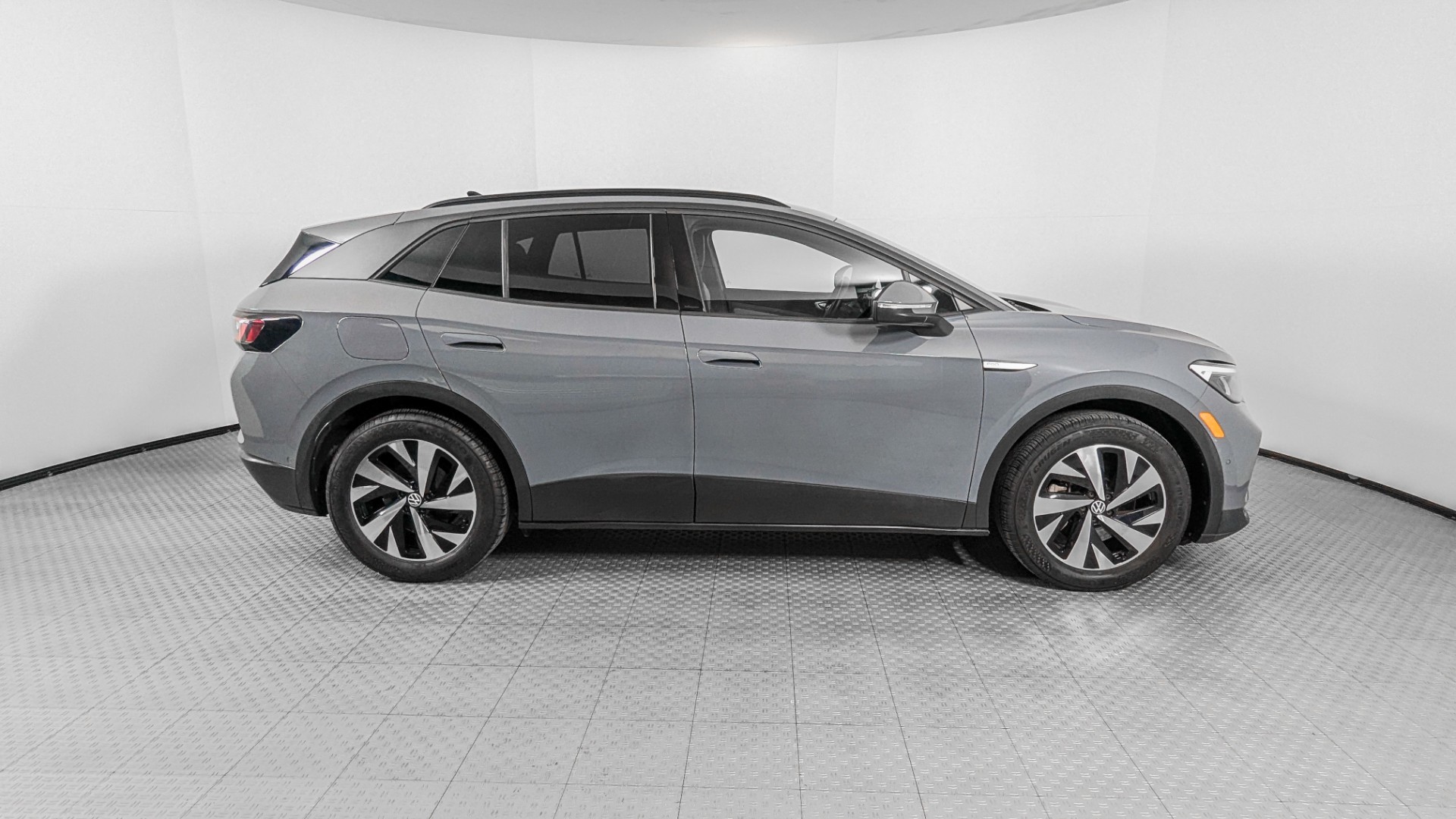 2023 VOLKSWAGEN ID.4 PRO photo 6