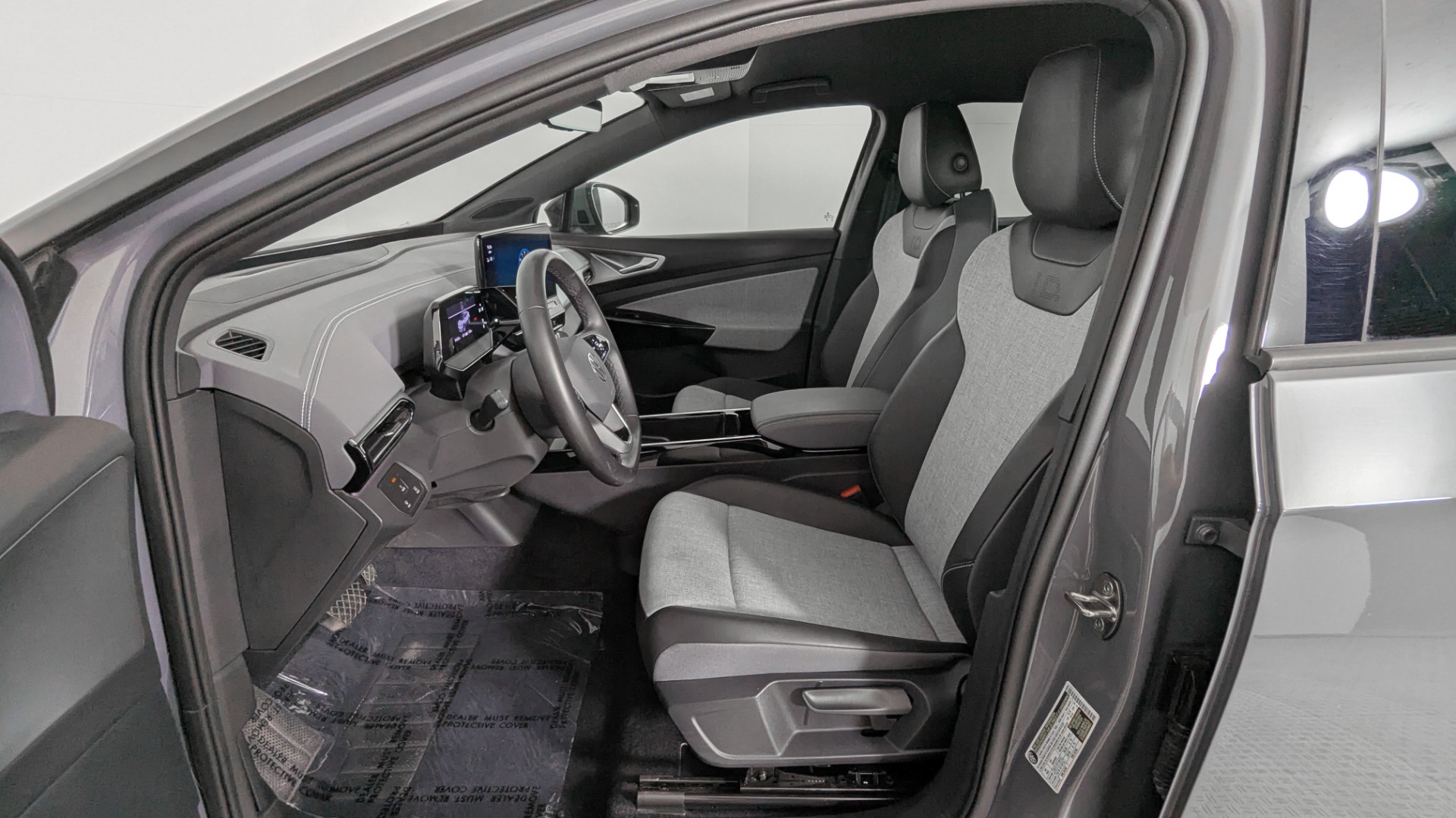 2023 VOLKSWAGEN ID.4 PRO photo 10
