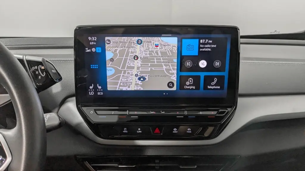 2023 VOLKSWAGEN ID.4 PRO photo 24
