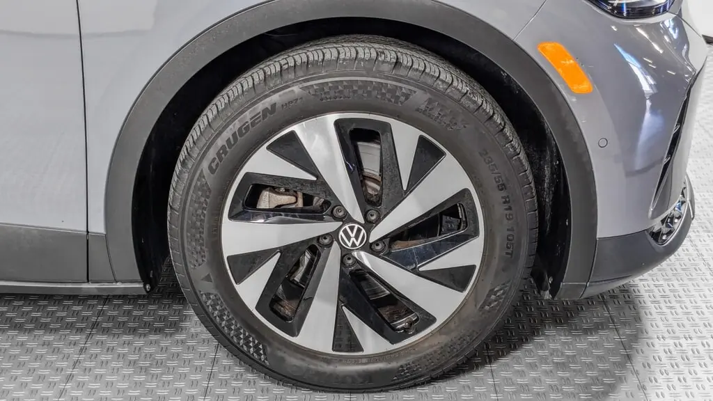 2023 VOLKSWAGEN ID.4 PRO photo 34